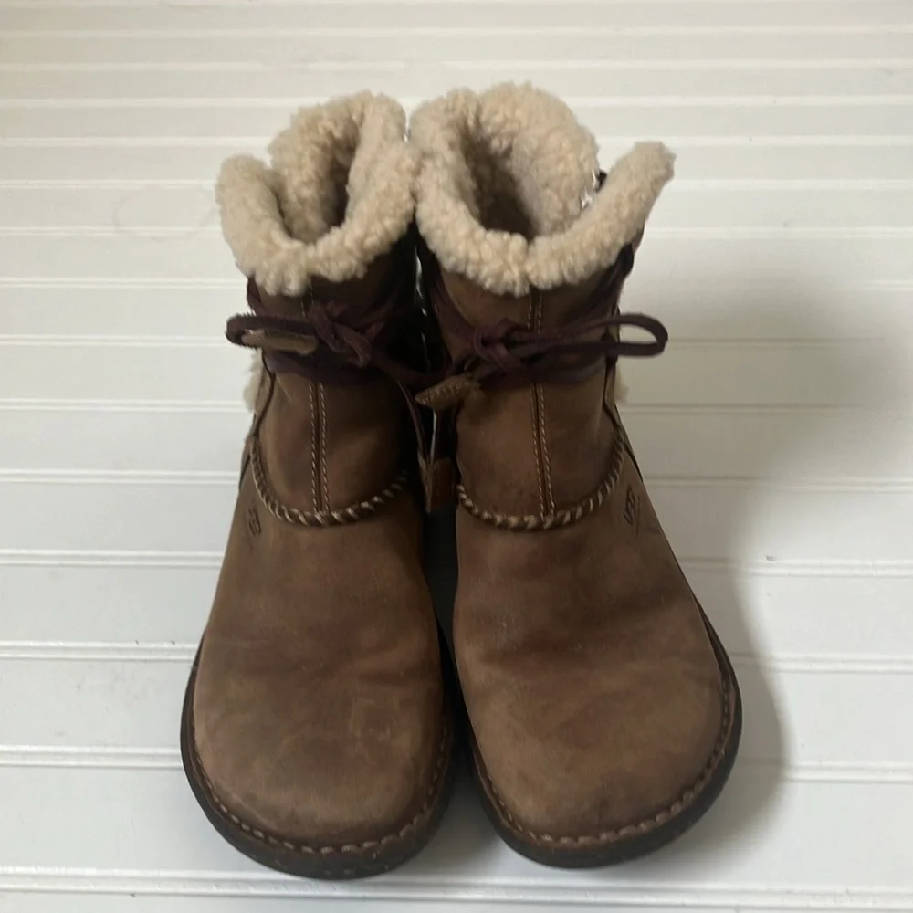 UGG Brown Shearling-Lined Winter Boots